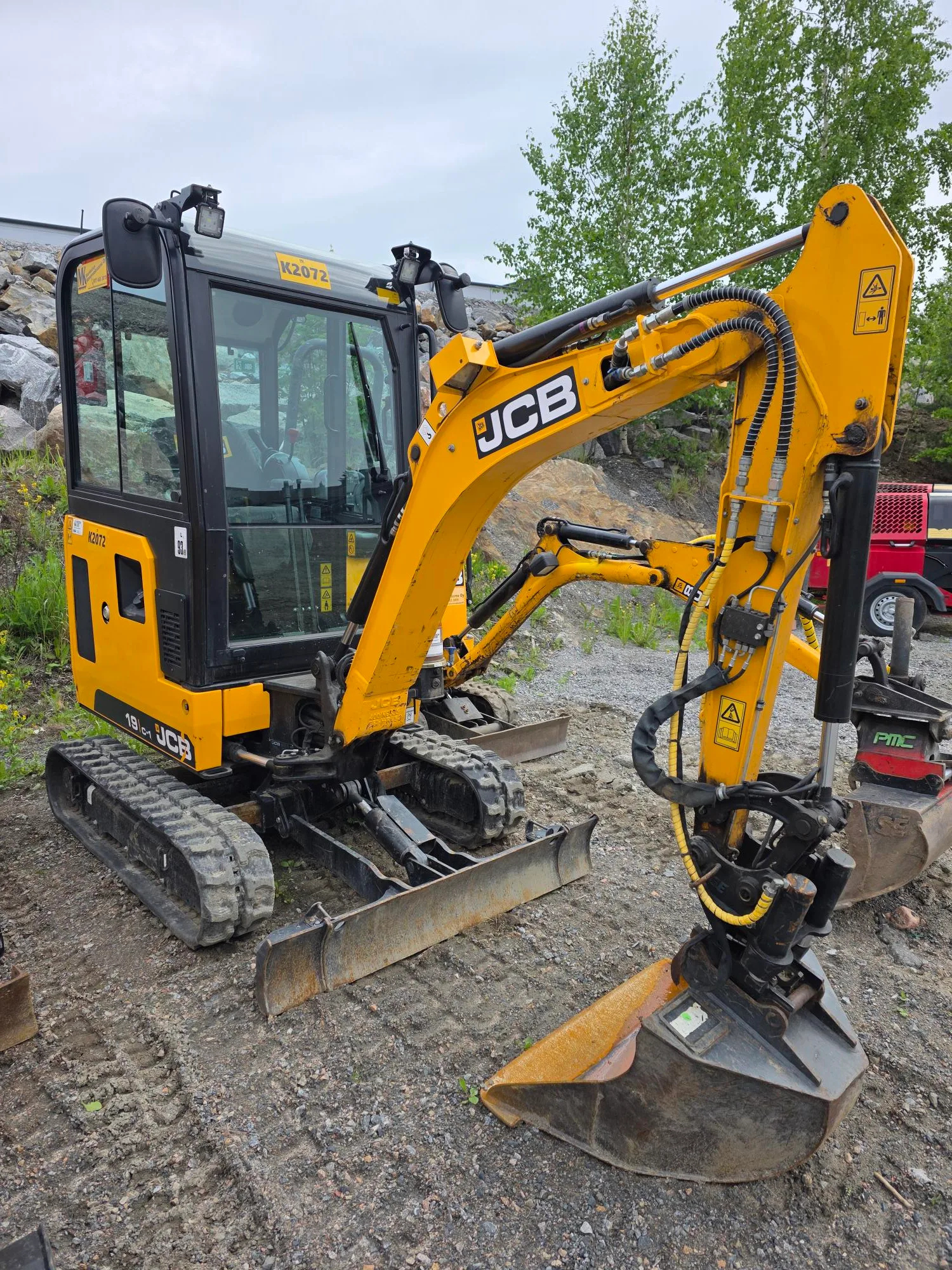 Minikaivuri JCB 19 C-1