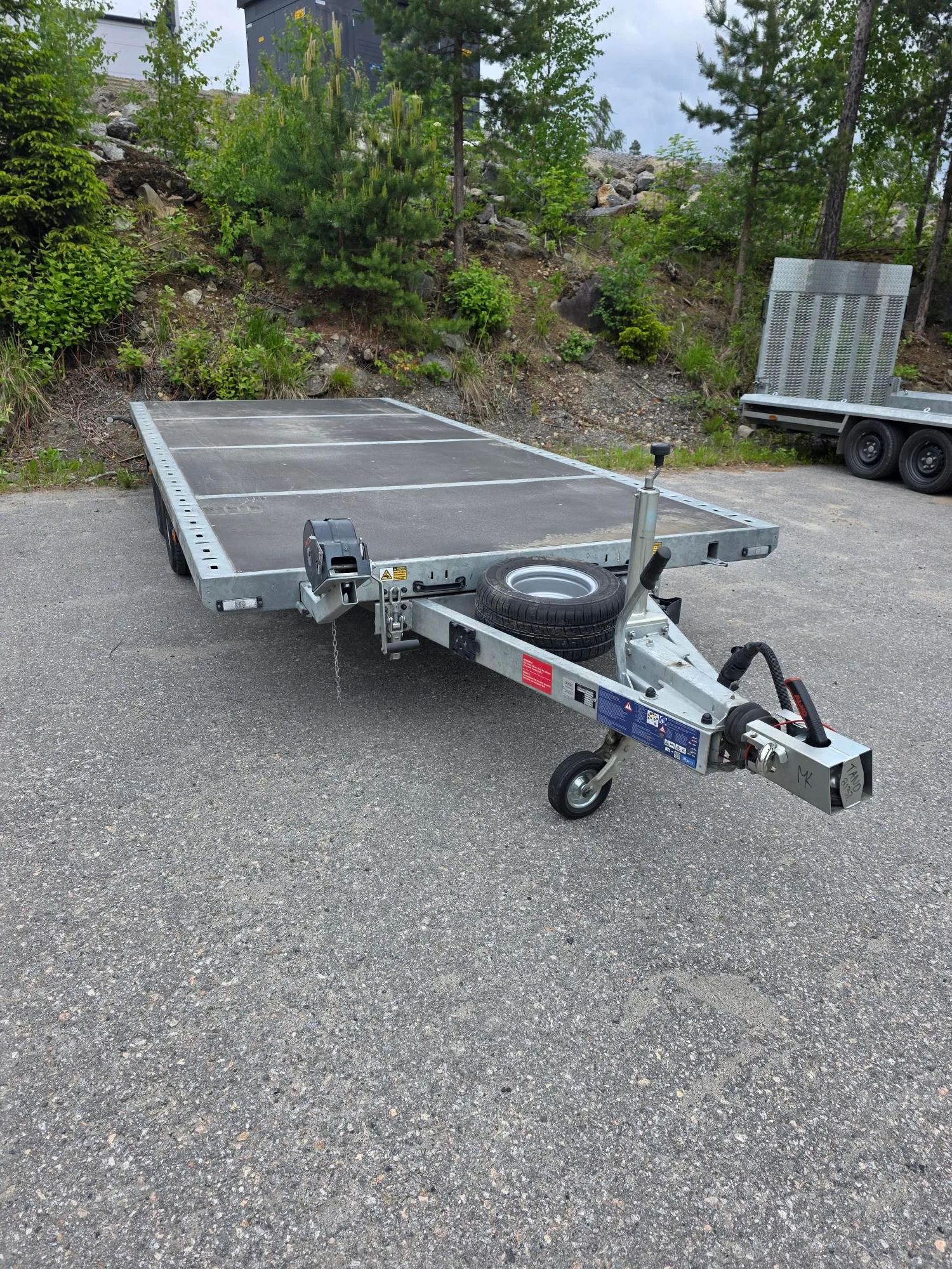 Peräkärry 2-aks.