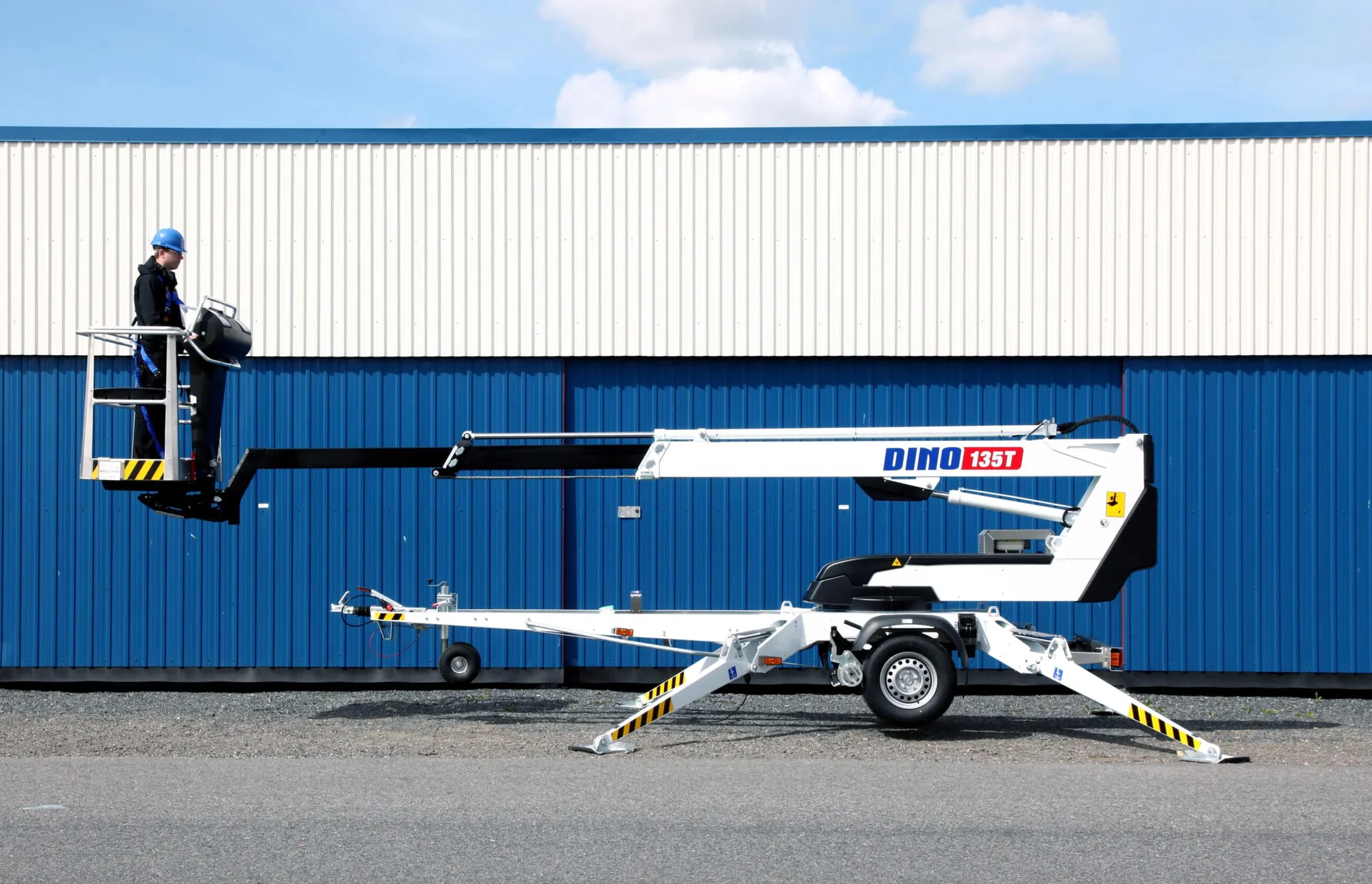 Teleskooppipuominostin Dino 135T